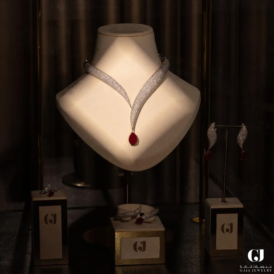 Silk Bloom: المجوهرات